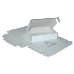 Cutie pliata Scatole 23x17.5x5 mat alb_00 serigrafie RStoreDesign det1