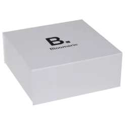 Cutie rigida Magneto Uno C3 25x25x10 texturat bianco_03 serigrafie negru Bloomerie inchisa 2